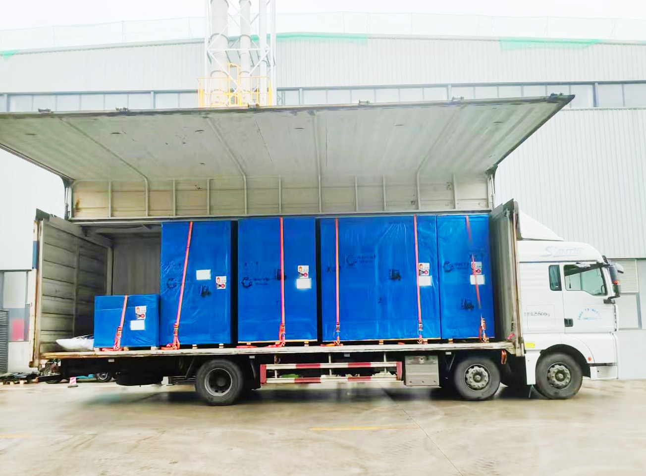 1731650069557189.jpg 精密儀器真空包成品圖