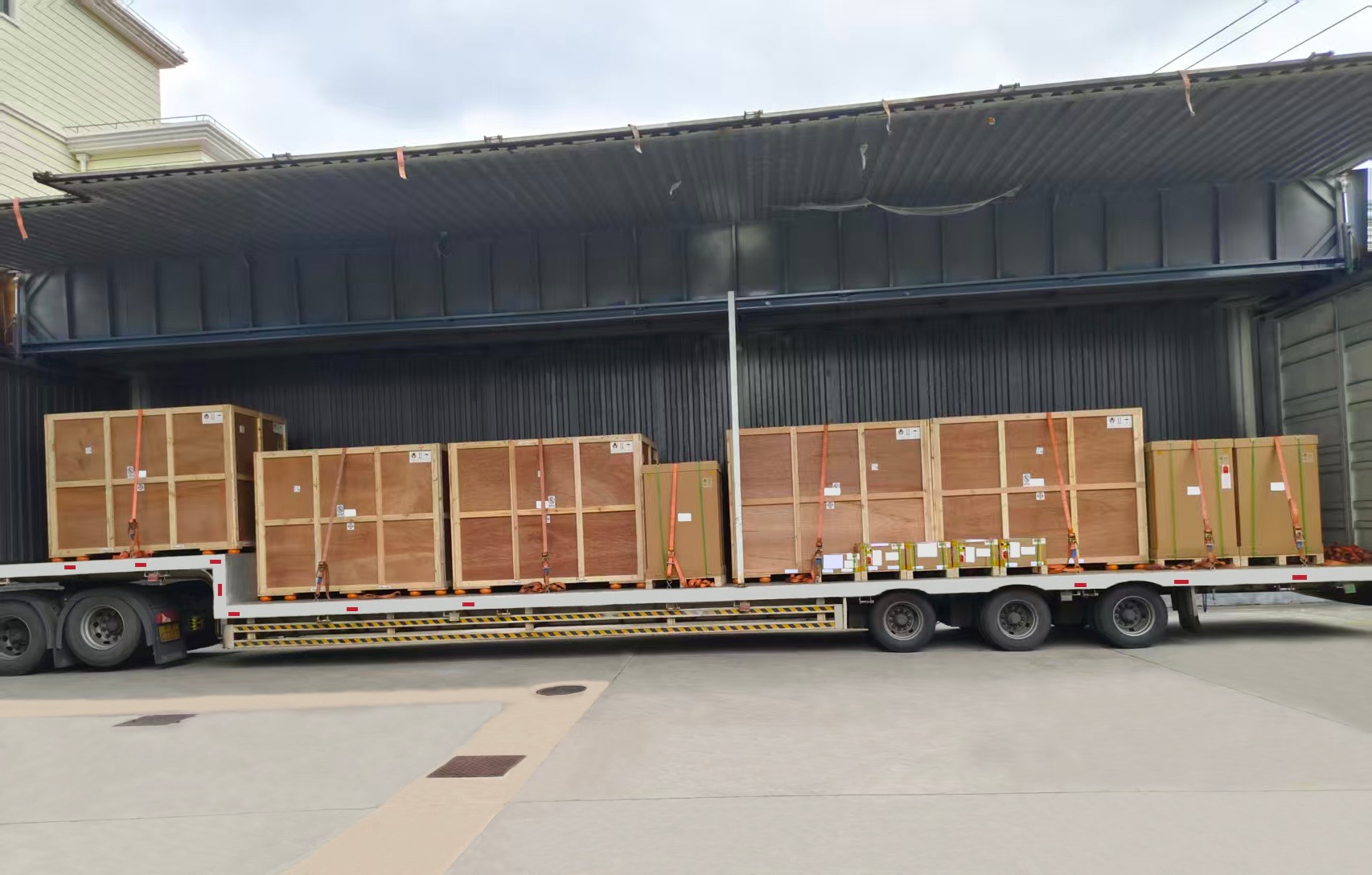 1765505569171918.jpg 微信圖片_20251212091915_25140_158.jpg