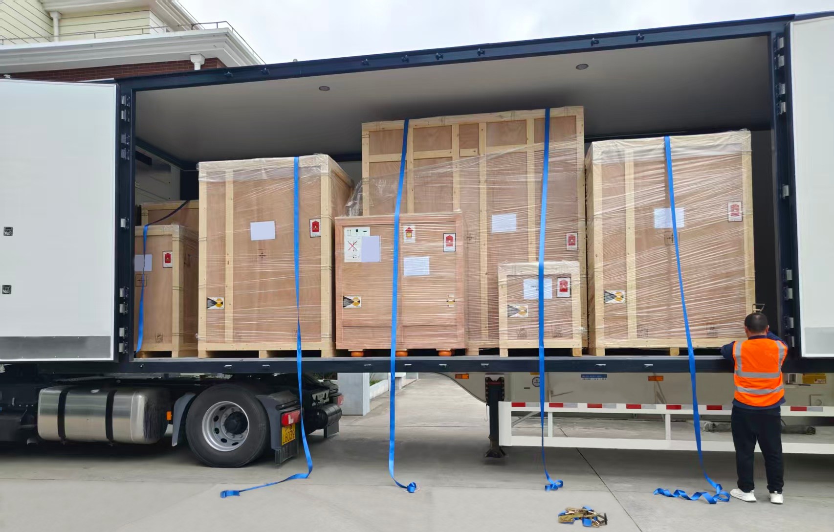 微信圖片_20260119121728_527_1237 (1).jpg